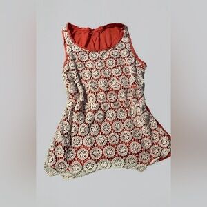 Crown & Ivy Crocheted Coral Tank Top Size L